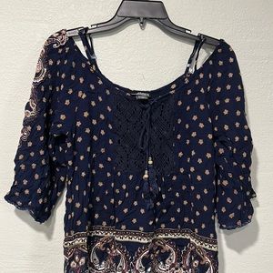 Off shoulder navy blue shirt .  Excellent condition